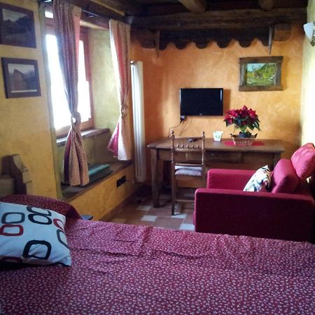Affittacamere Saint Salod Charvensod Rum bild