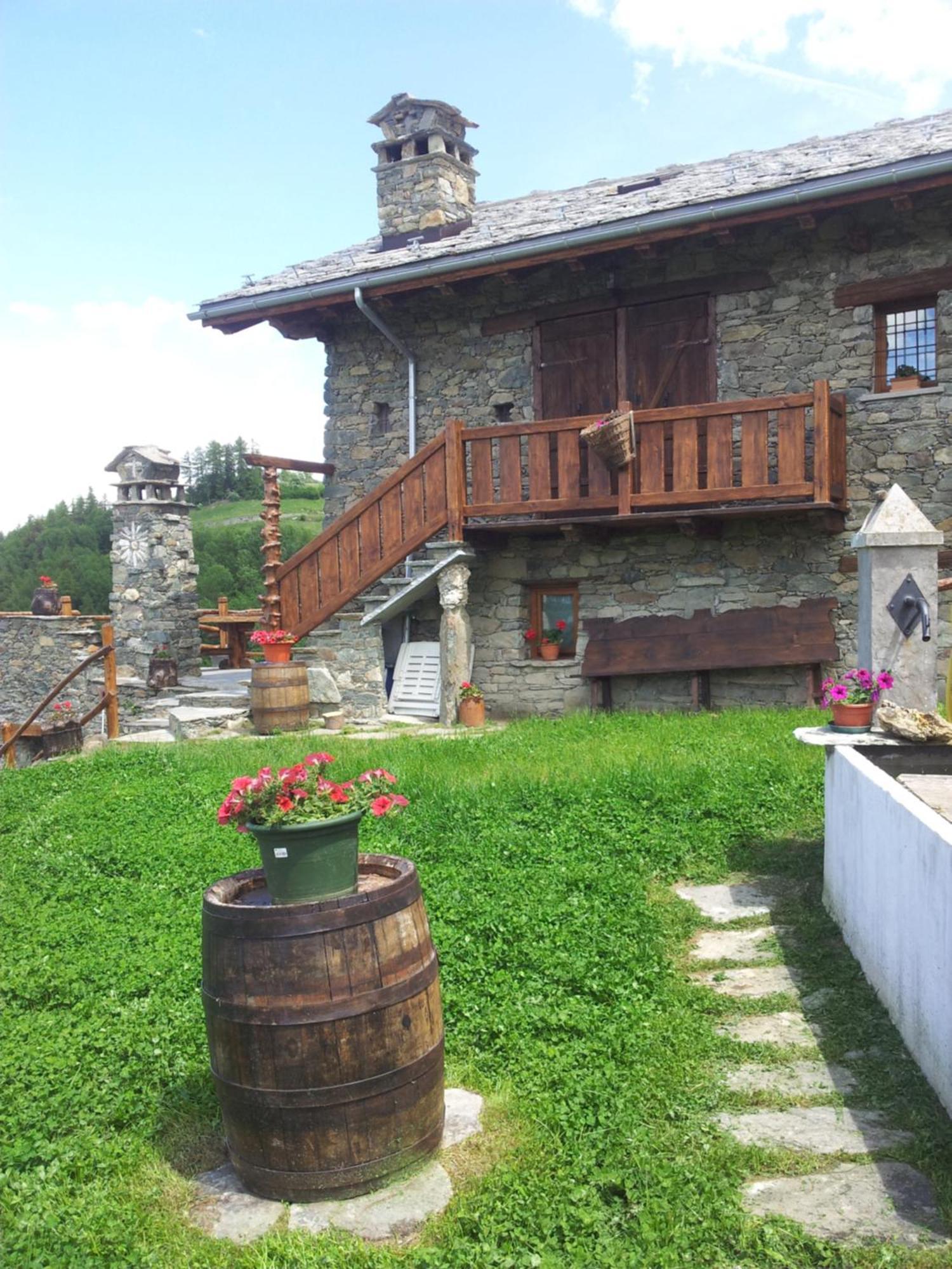 Affittacamere Saint Salod Charvensod Rum bild