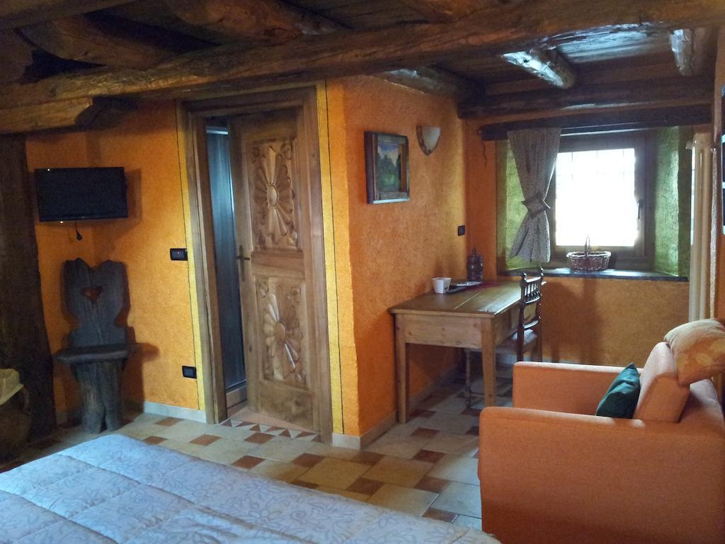 Affittacamere Saint Salod Charvensod Rum bild