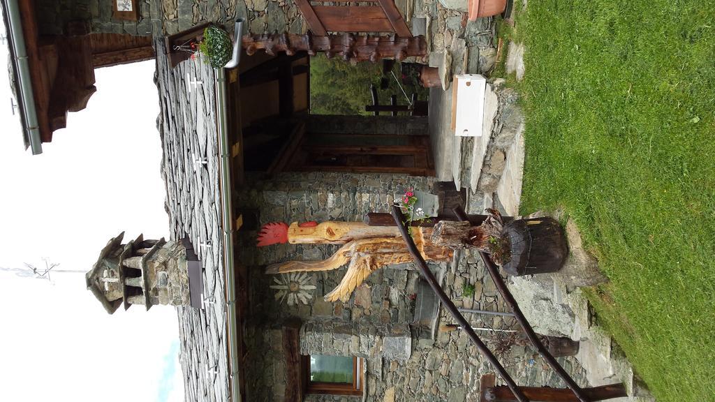 Affittacamere Saint Salod Charvensod Exteriör bild