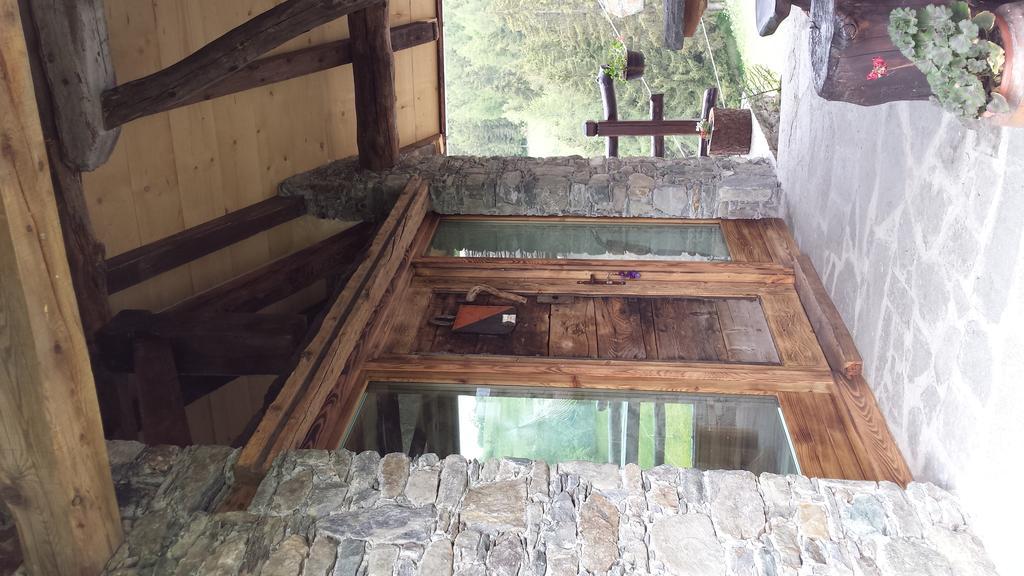 Affittacamere Saint Salod Charvensod Exteriör bild